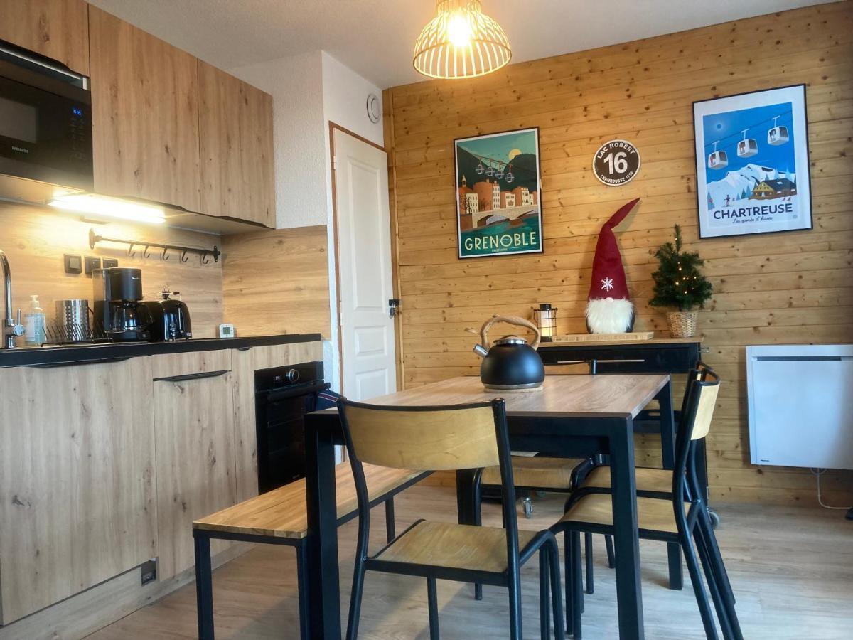 Ferienwohnung Meleze B *** Plein Sud Chamrousse Exterior foto